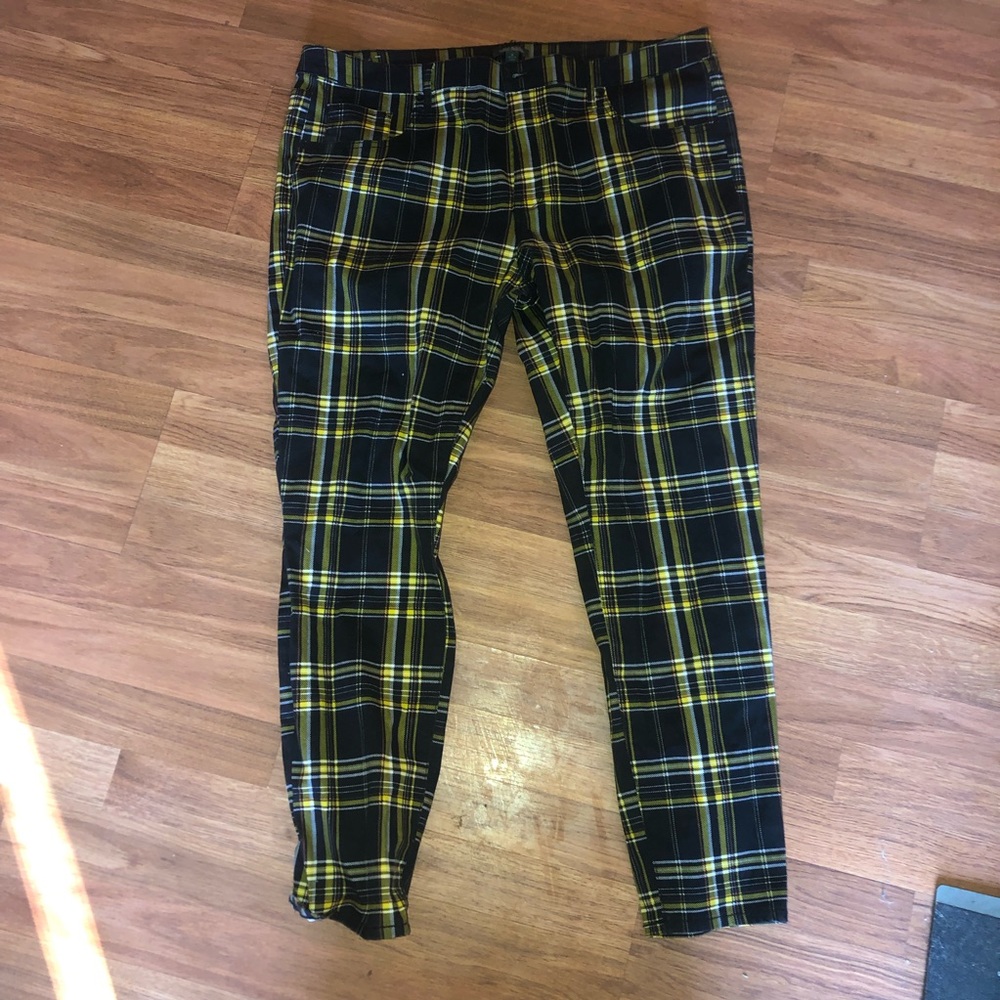 Plaid stretchy pants